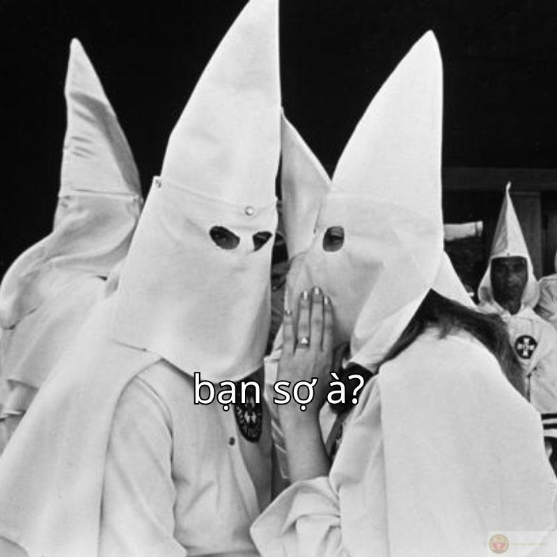 Không dám đối mặt, lại còn giả vờ bận