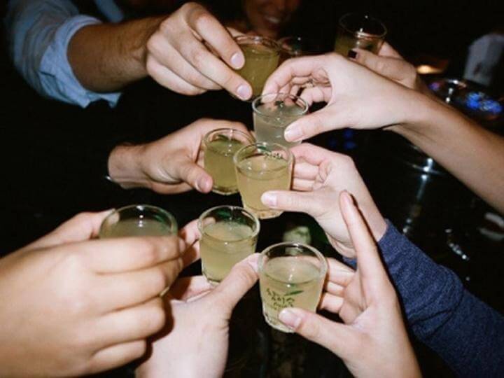 ảnh bia rượu tự chụp