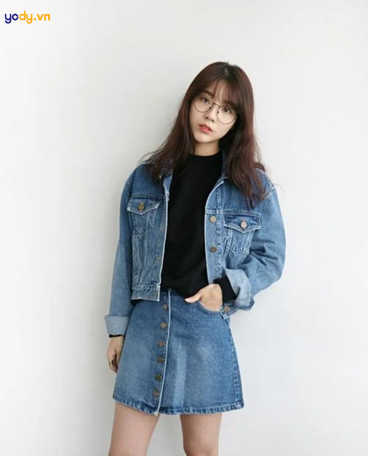 chân váy jean ngắn