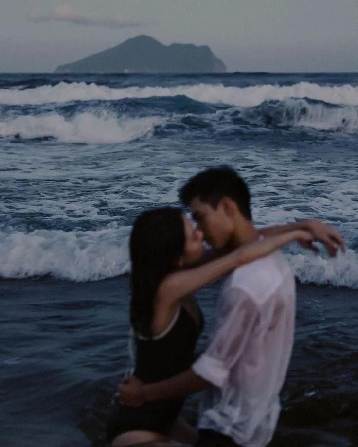 Chụp ảnh đôi để kịp giữ lại thanh xuân