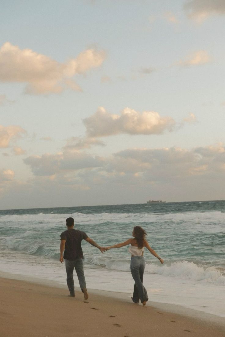 Chụp ảnh đôi giữa trời biển là chuyện không bao giờ cũ