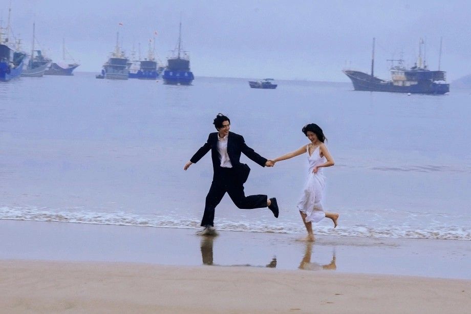 Giữa biển khơi, mọi thứ đều trở nên nhẹ tênh