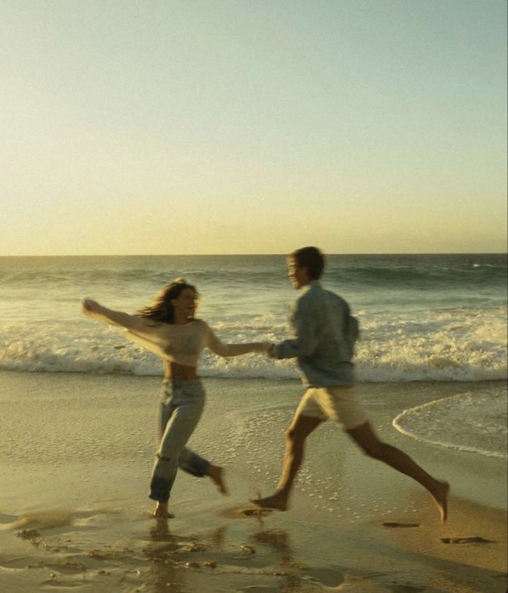 Nhẹ nhàng bên nhau giữa bầu trời rộng