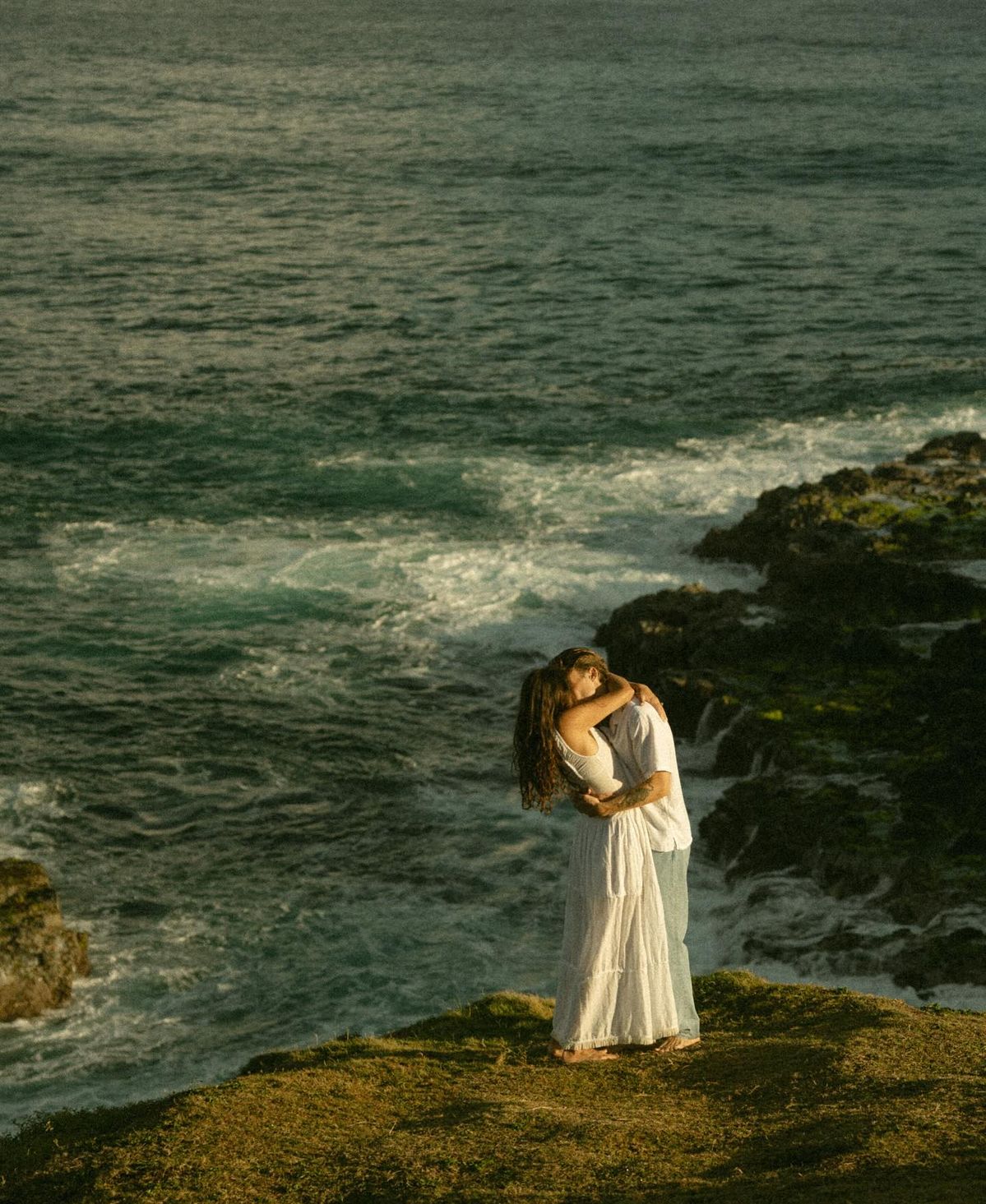 Cặp đôi và biển - một điều rất tự nhiên