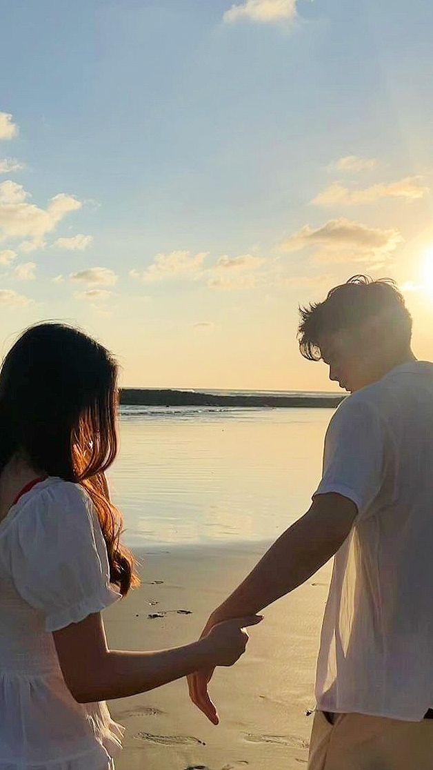 Tình yêu đôi khi chỉ là một bức ảnh bên biển