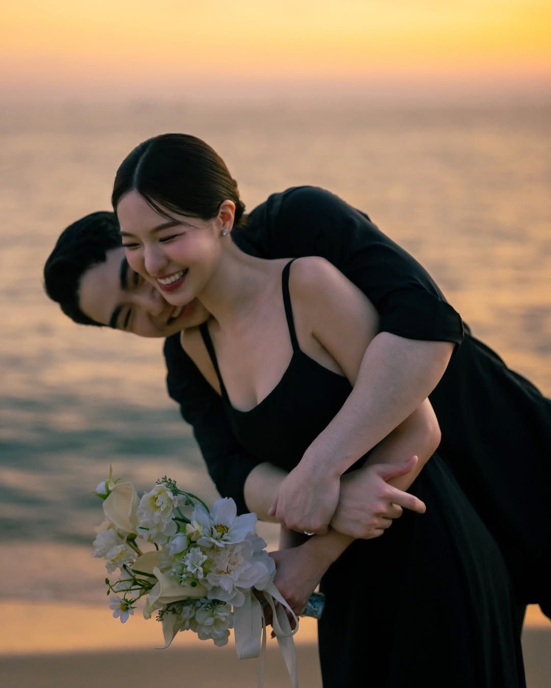 Tình yêu giản dị nhất là khi có biển bên cạnh