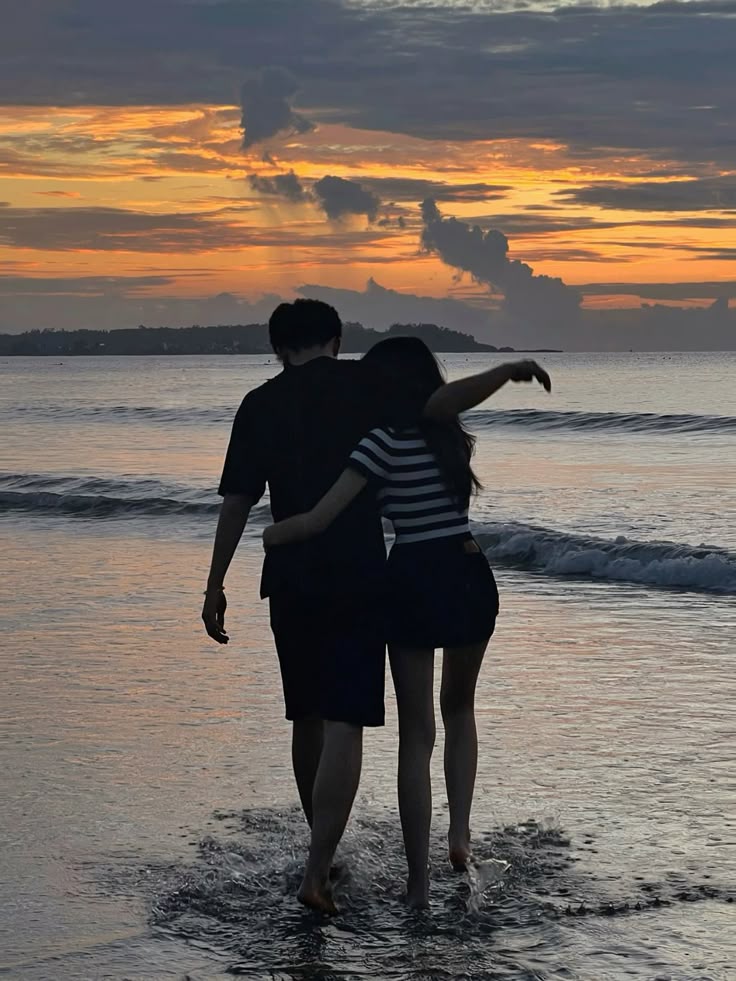 Tình yêu không ồn ào nhưng vẫn rõ ràng