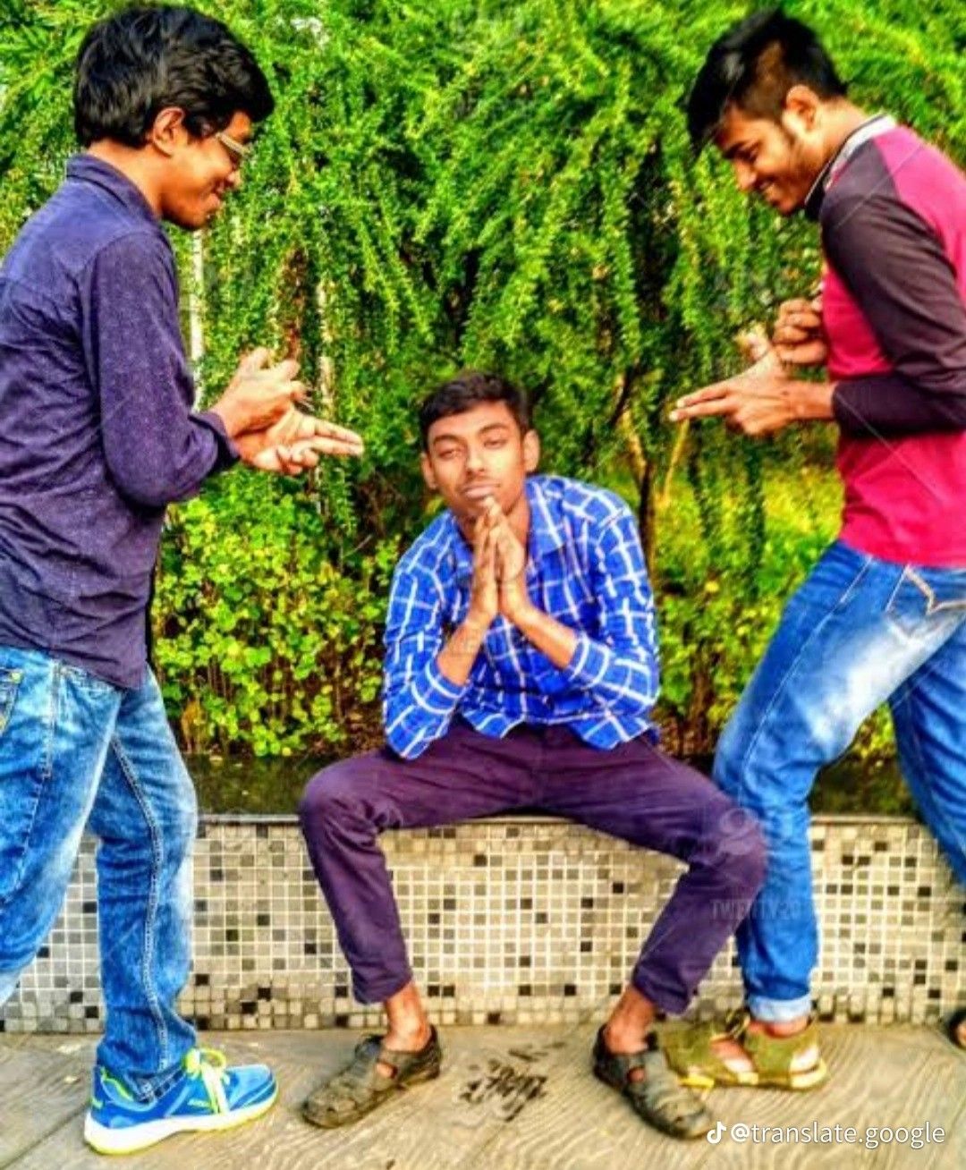 Nhóm mình quậy hơn cả trẻ con