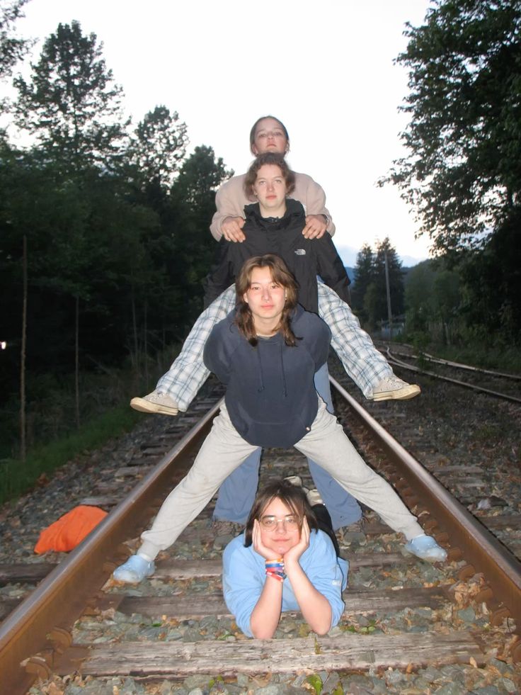 Không quan trọng pose, quan trọng là cười