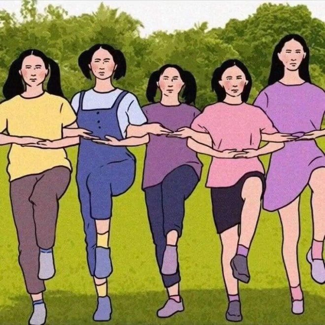 Nhóm mình có một kho ảnh… để dìm nhau