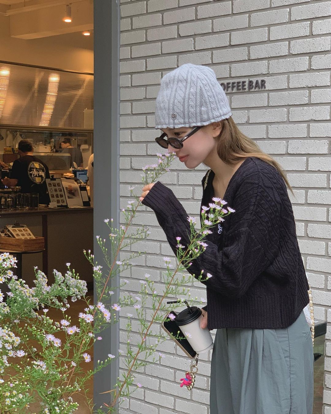 chụp ảnh ở vườn hoa