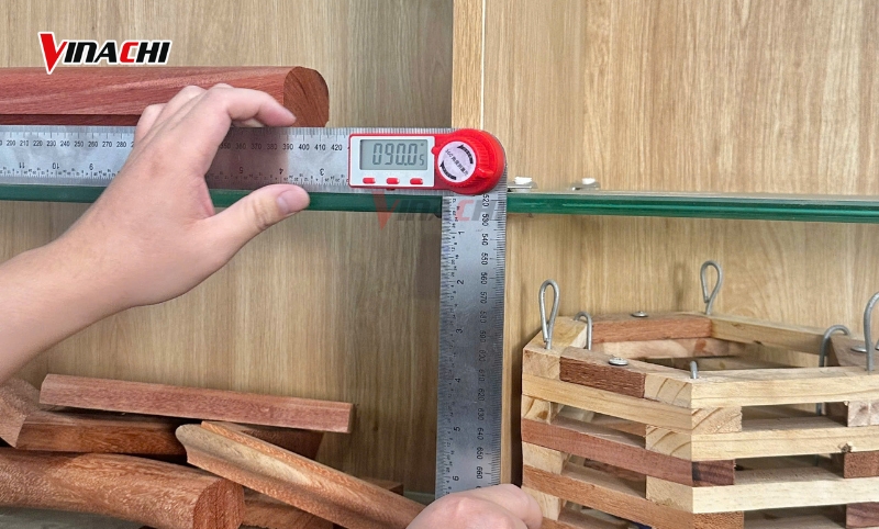 Thước đo góc điện tử