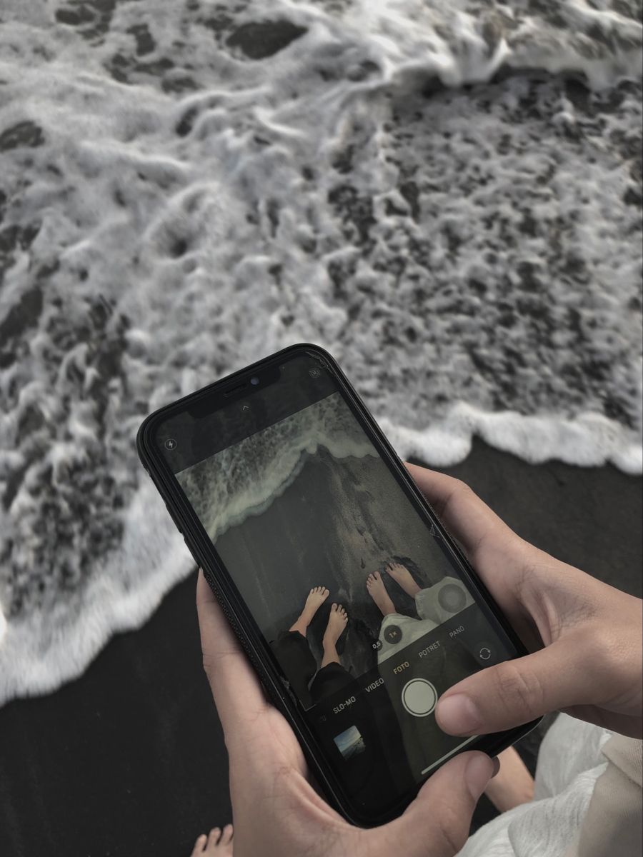 Hình ảnh giấu mặt vẫn giữ được sự ngọt ngào của tình yêu