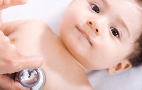 Trẻ mắc bệnh tim bẩm sinh thường có hiện tượng lớn nhĩ phải