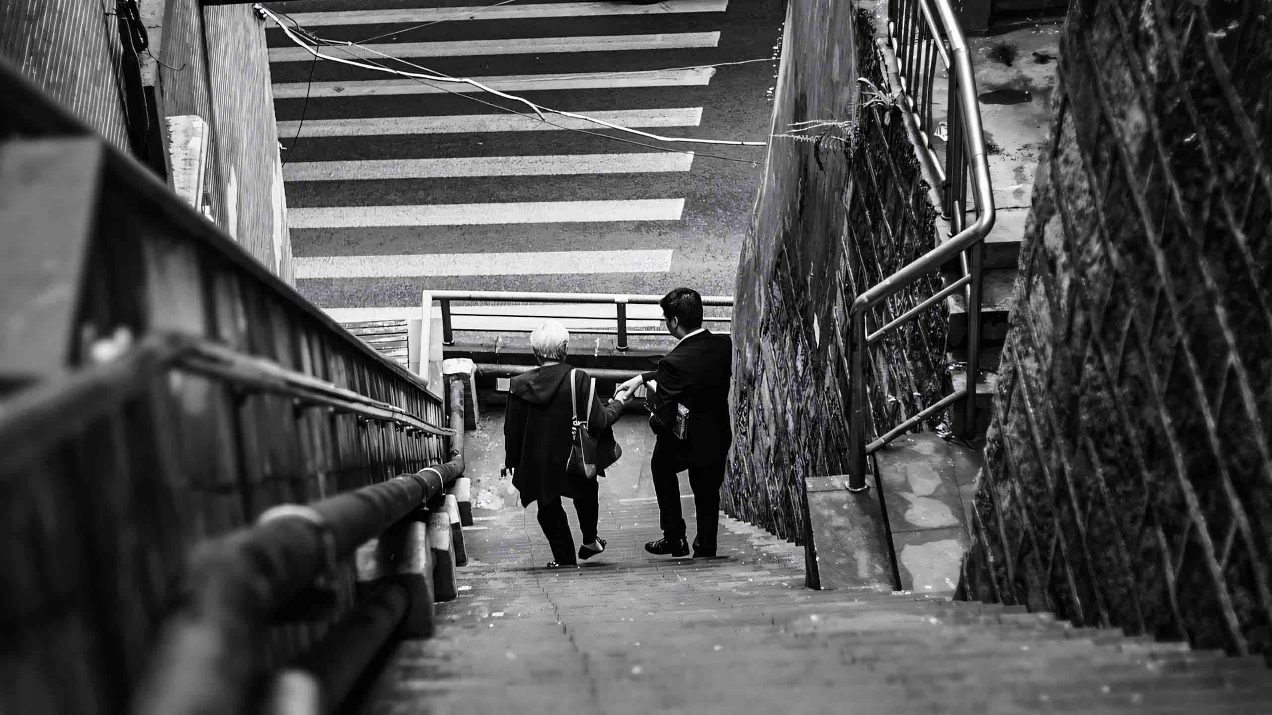 anh duong pho buon den trang 2560px 1440px 2k 11