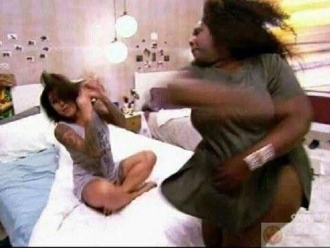 Meme đánh hài hước giúp cư dân mạng có thêm phút giây thư giãn