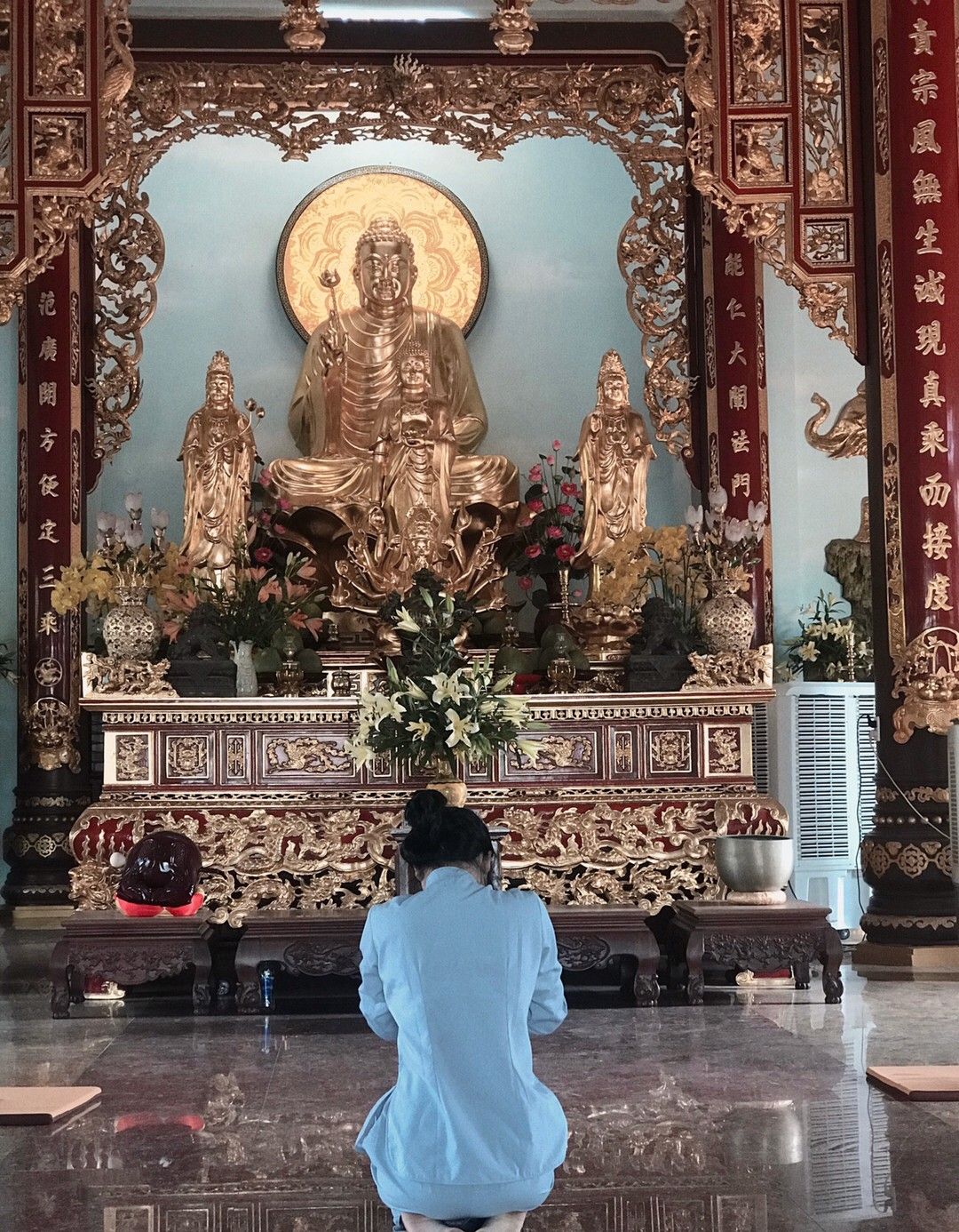 Giữ lại cảm giác an yên qua ảnh đi chùa