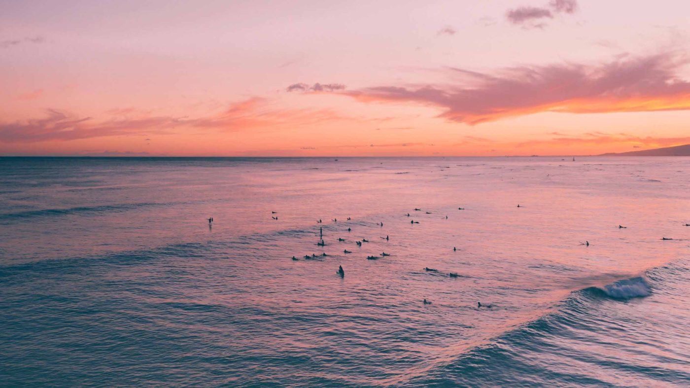 101.000+ Ảnh Biển Buồn Tâm Trạng 🌊🌅🐚, Chill, SÓNG BIỂN, Đáy Biển, Trắng Đen