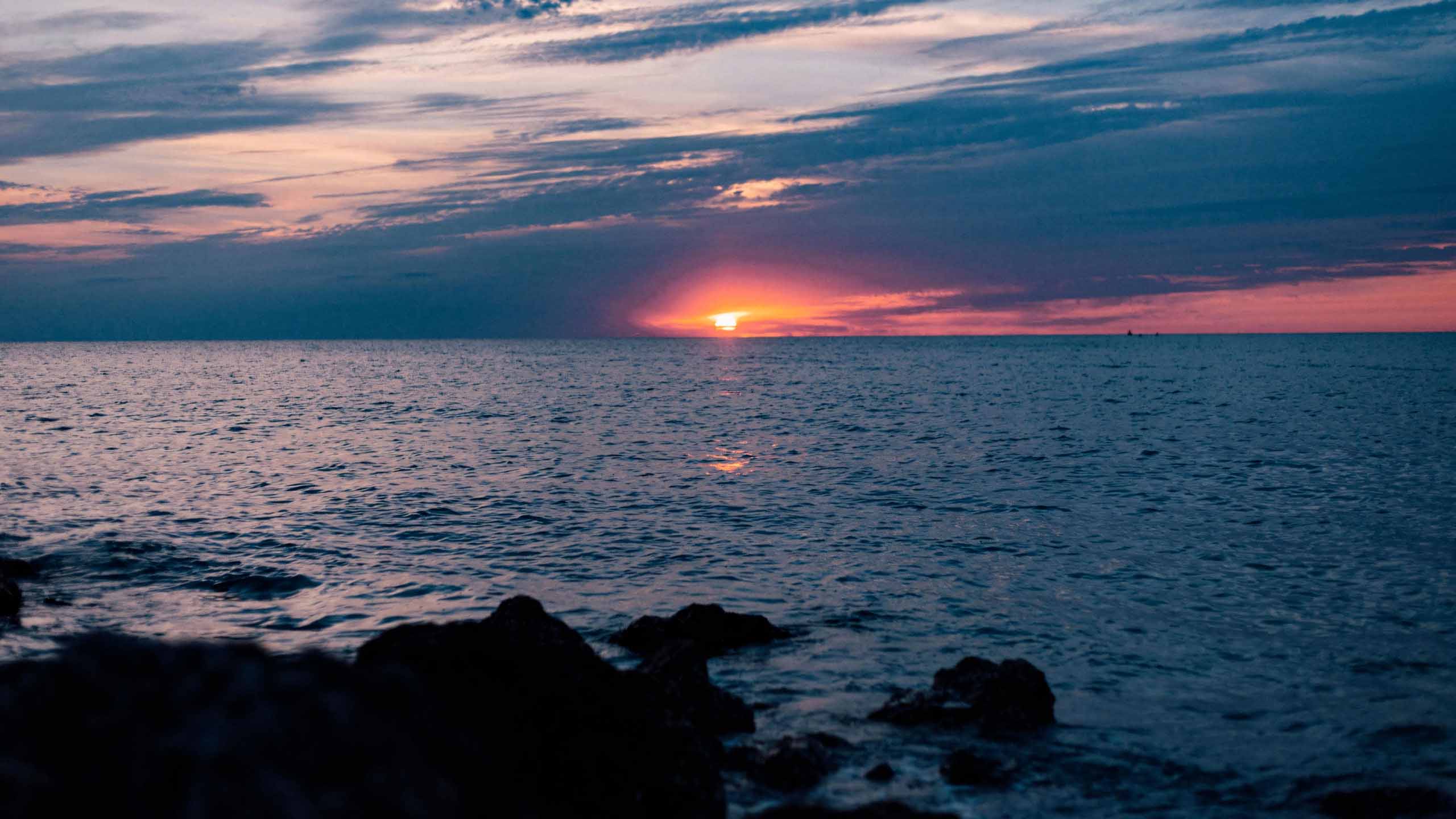 hinh anh bien buon hoang hon 2560px 1440px 2k 3