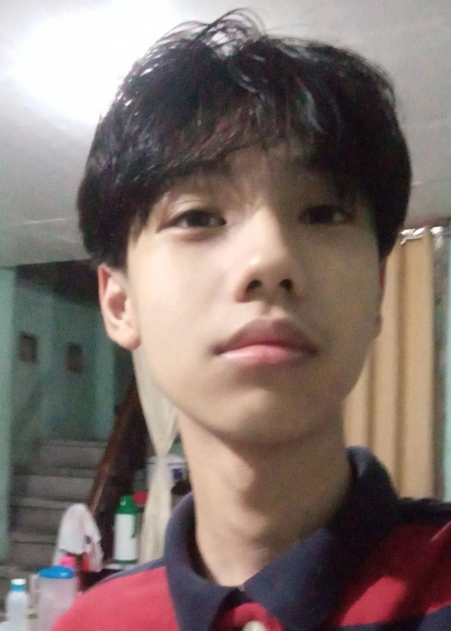 Ảnh trai đẹp 17 tuổi Việt Nam tạo ấn tượng bởi sự đơn giản nhưng vẫn thu hút mạnh mẽ