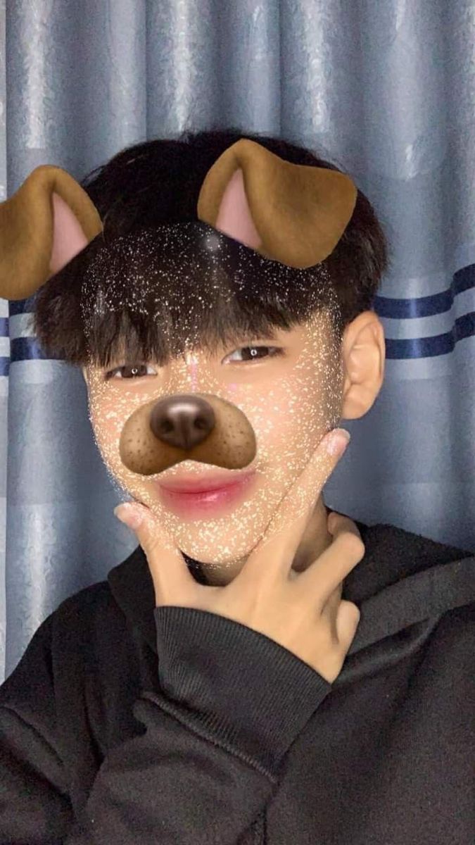 Những bức ảnh trai đẹp 17 tuổi dễ khiến người xem ấn tượng nhờ nét tươi trẻ tự nhiên