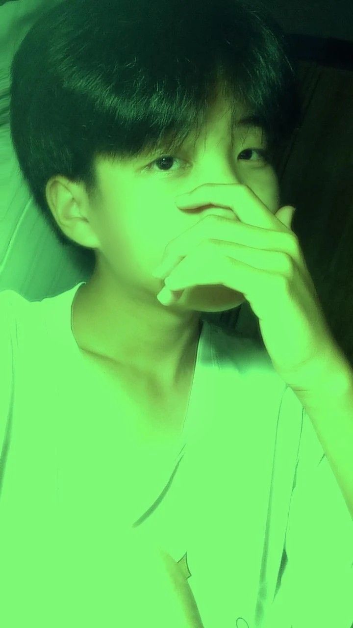 Ảnh con trai 17 tuổi