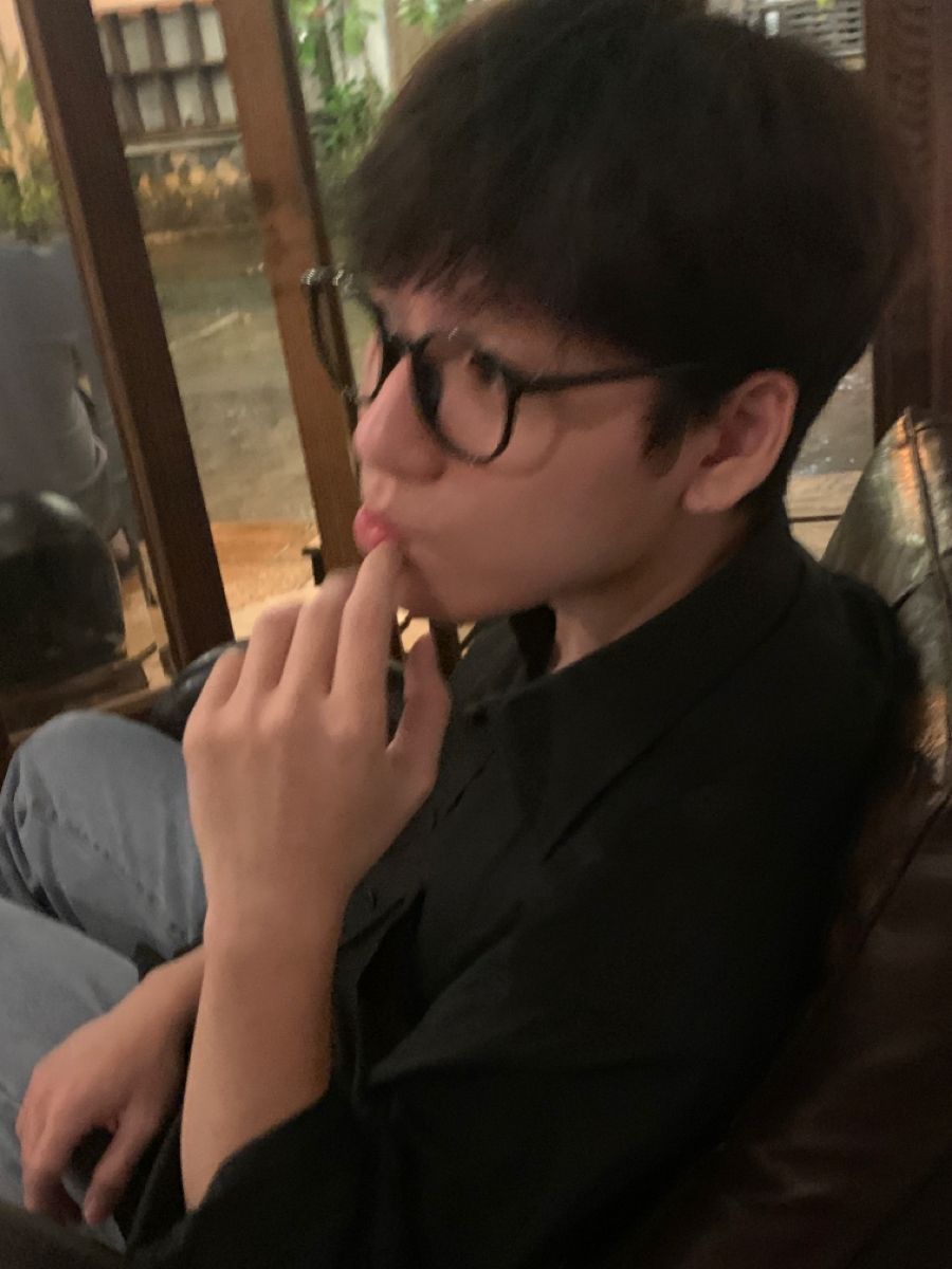 Ảnh con trai 18 tuổi