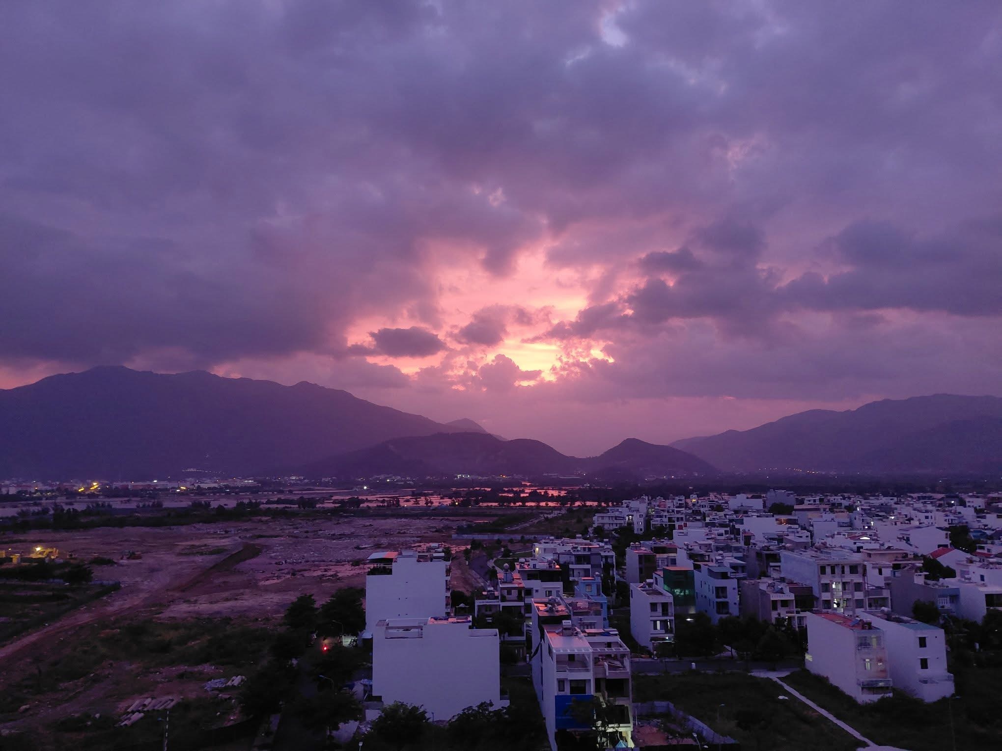 hien tuong bau troi tim anh 3