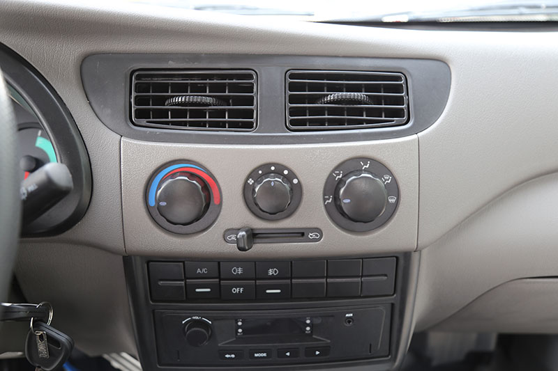 Xe Tải Dongben K9 thùng khung mui