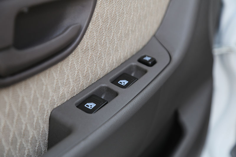 Xe Tải Dongben K9 thùng khung mui