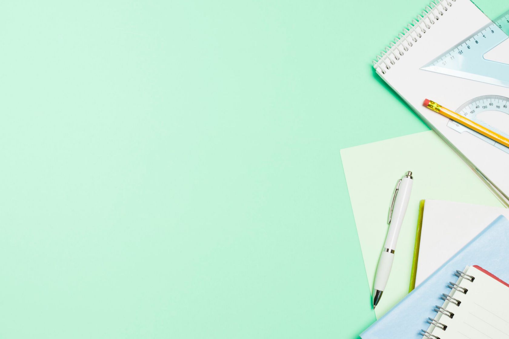 Hình nền powerpoint về học tập có cây bút chì