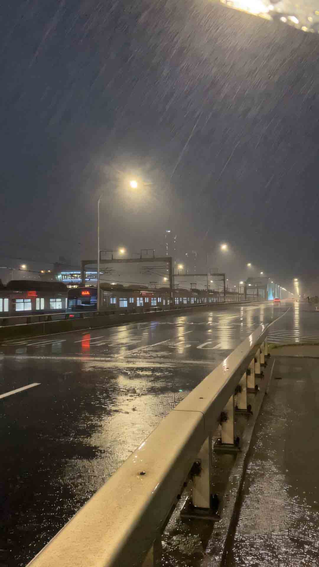 tiktok anh chill buon mua 1920px 1080px full hd 9