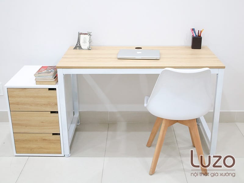 Bàn học gỗ chân sắt M2C22