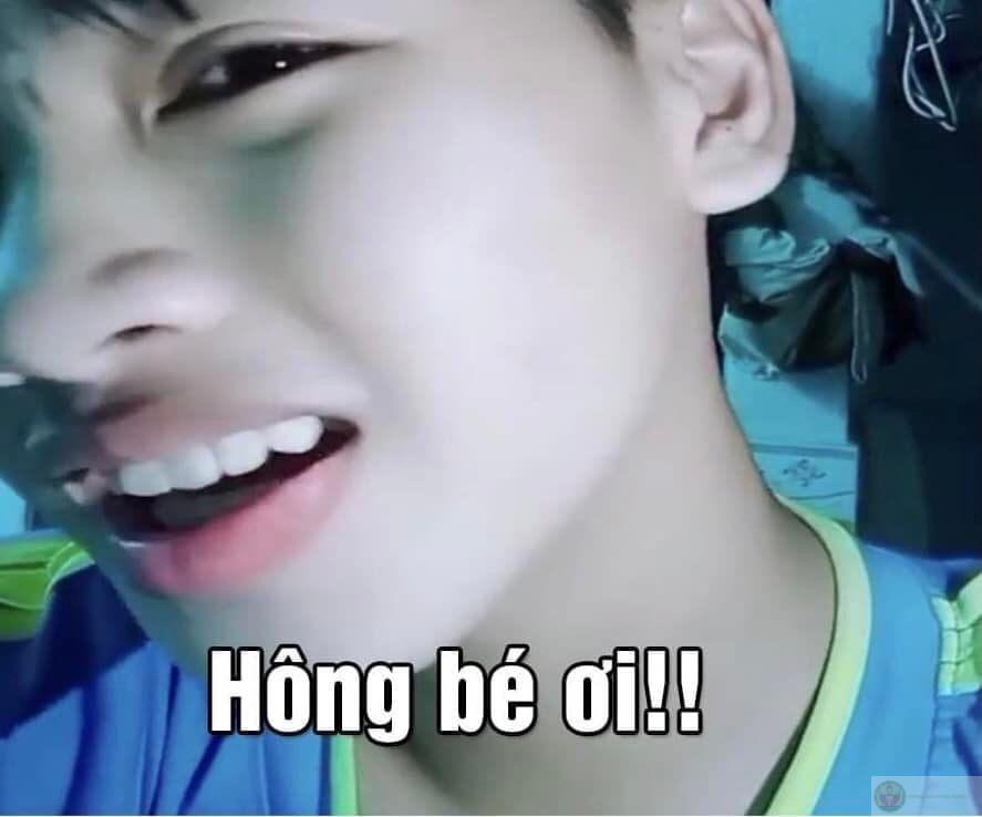 Một chiếc ảnh chế khó hiểu nhưng lại tạo vibe siêu hài trong group chat