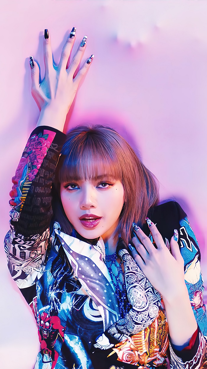 Nữ thần Lisa với hình tượng ngầu lòi trên sân khấu