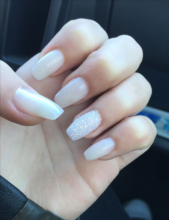 Nail mắt mèo tạo hiệu ứng bắt sáng tốt