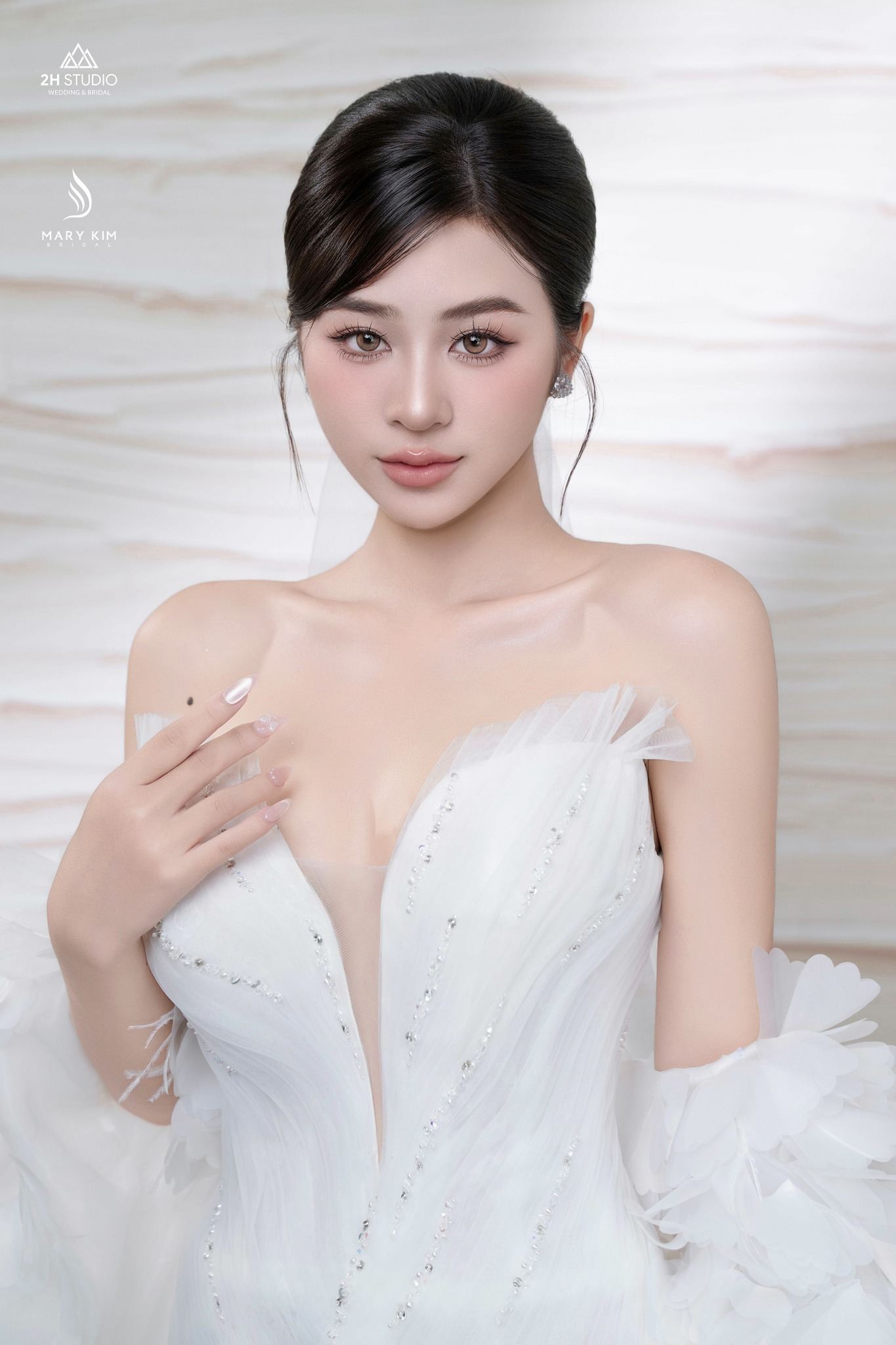 Ghi dấu khoảnh khắc cưới ngọt ngào tại 2H STUDIO