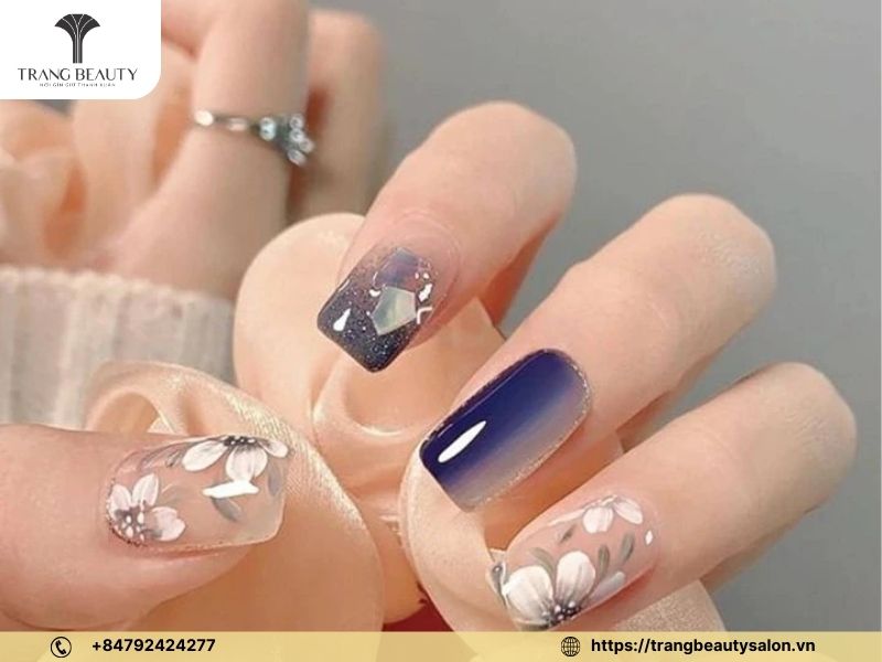 Nail dài vuông họa tiết 3D
