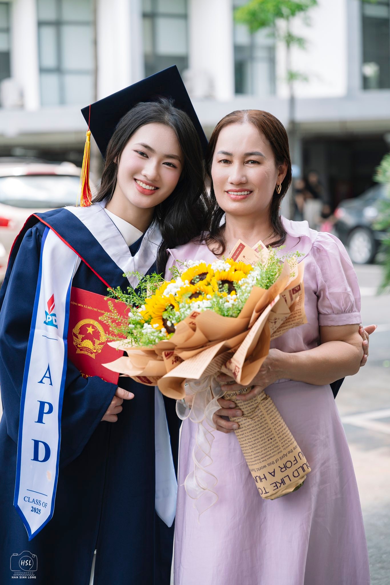 Mặc gì khi chụp ảnh tốt nghiệp