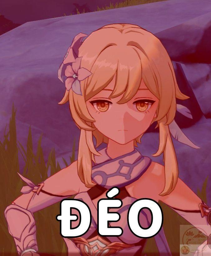 Một khoảnh khắc quay lưng né tránh đã biến cảnh không đồng ý thành trò vui độc đáo