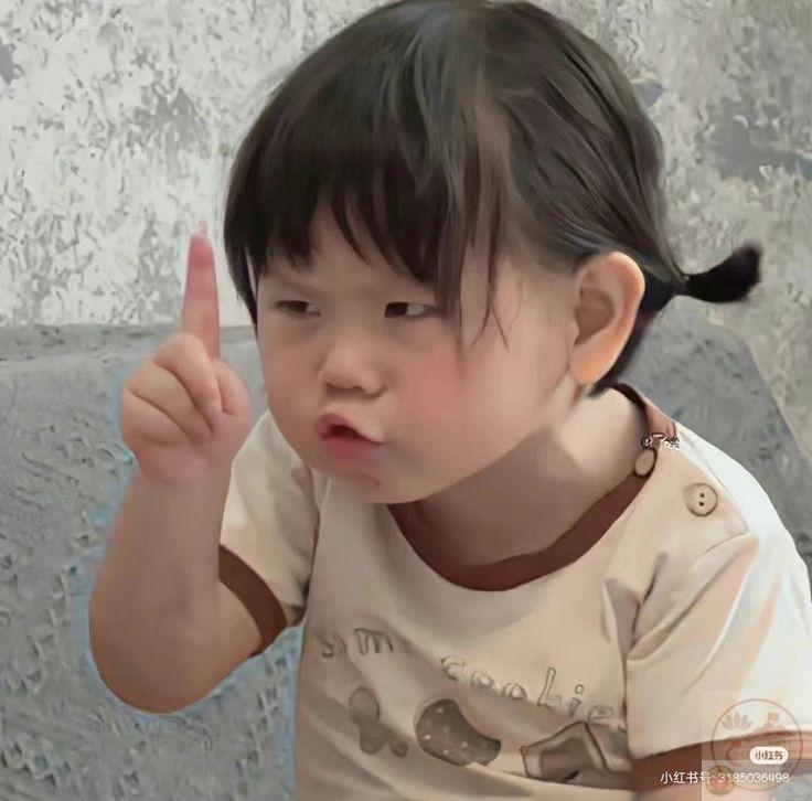 Chỉ một bức ảnh nhỏ bé cũng đủ khiến cả nhóm bạn bật cười rộn rã