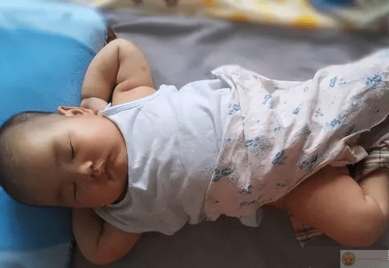 Tôi và giấc ngủ là mối quan hệ đầy sóng gió