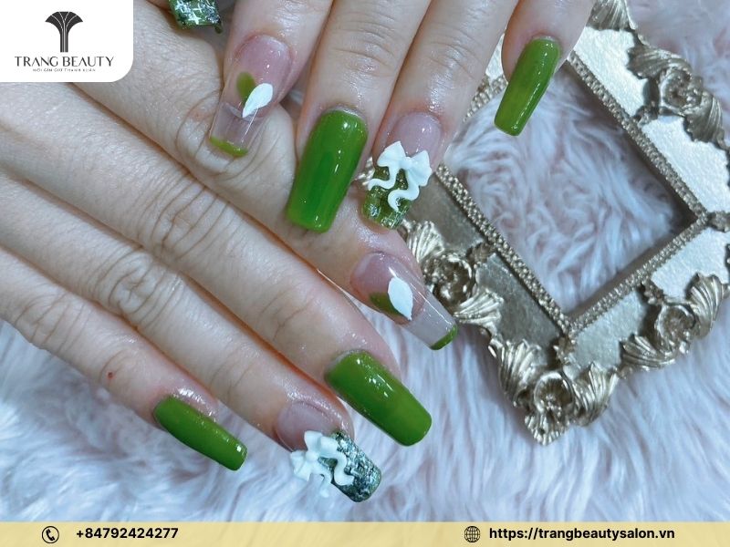 Nail xanh bơ phối kim tuyến