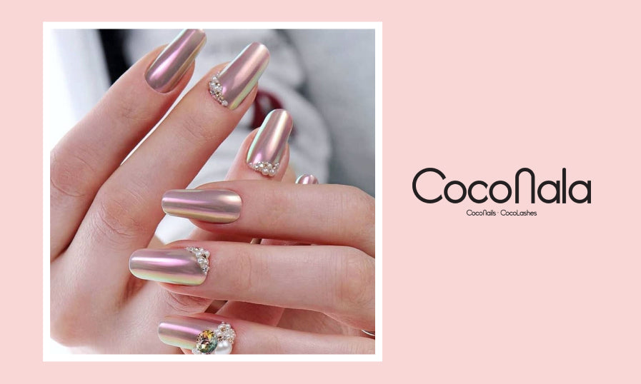 Mẫu nail đính ngọc trai tráng gương