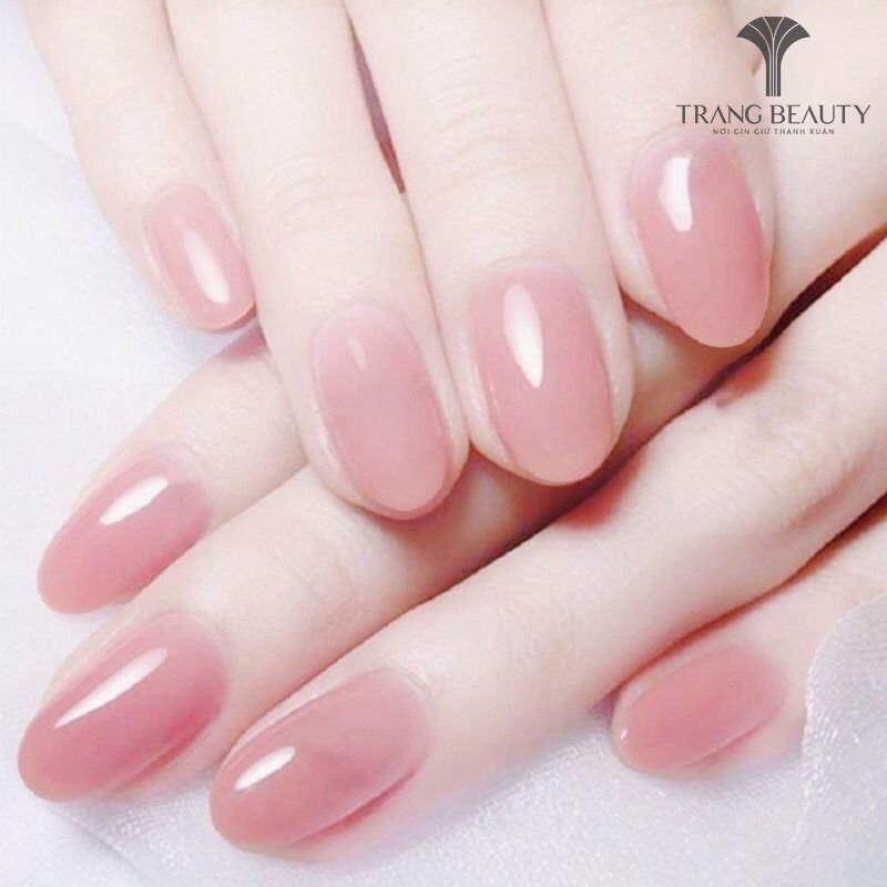Nail màu hồng thạch