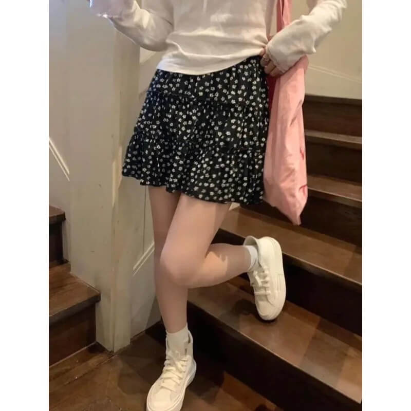 chân váy hoa phối với áo gì