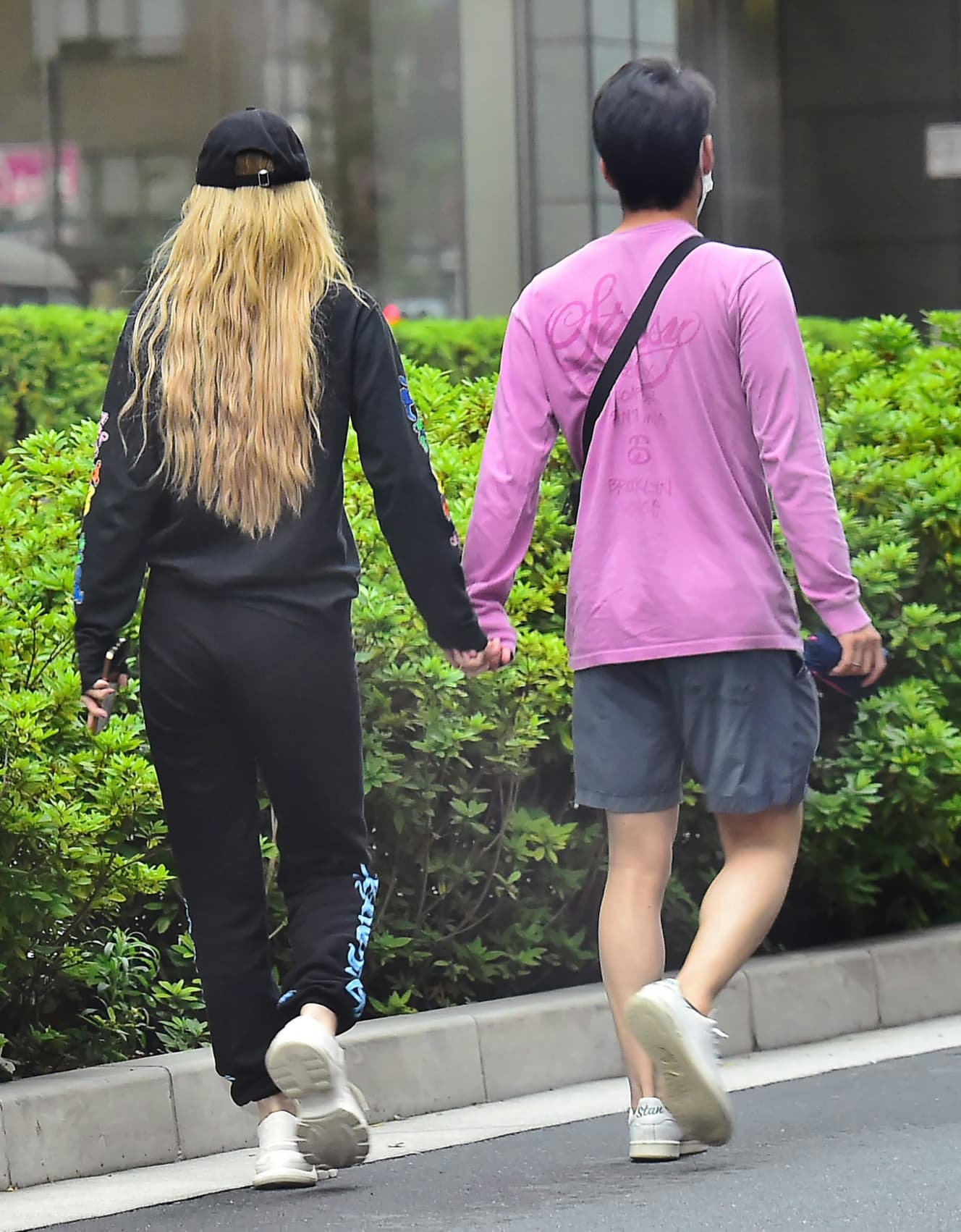 Yukina Kinoshita poses with her new boyfriend in the car…. her “full of aura” treasured photo.