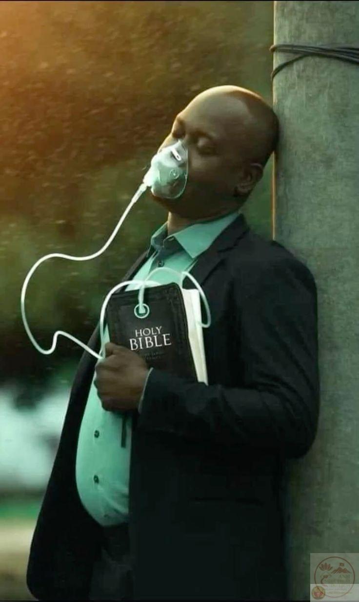 Thở oxy meme tiếp tục chứng minh sức hút khi đi kèm nhiều chủ đề khác nhau