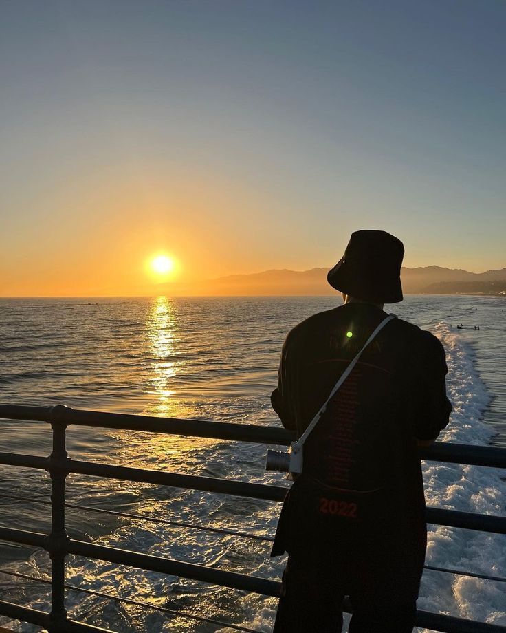 Có lúc im lặng cũng là một phong cách