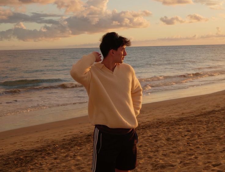 Cứ để tâm hồn lang thang như mây trên biển